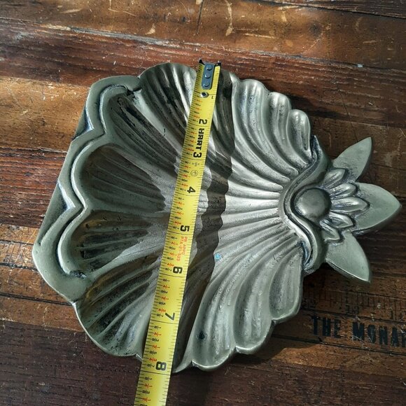 Solid Brass Shell Final, Tray, Wall Shelf Decor Victorian Art Nouveau Heavy - Picture 9 of 11